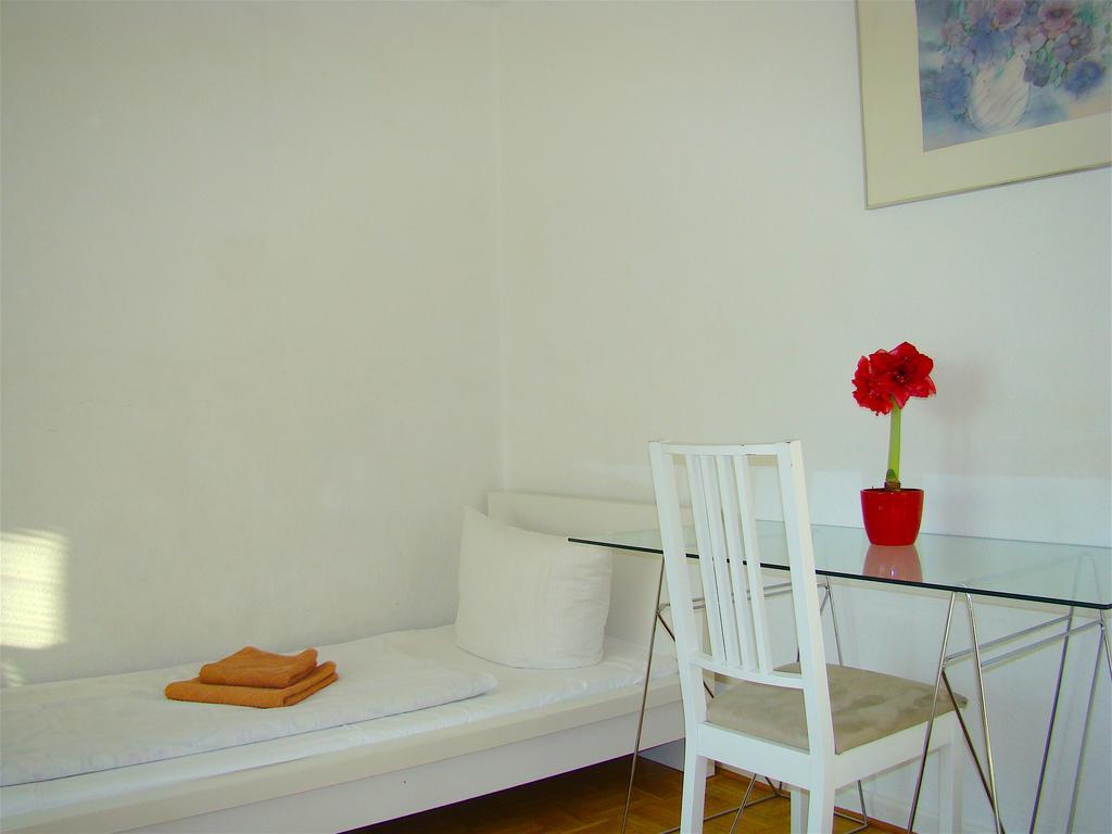 ברלין Apartment&Rooms Near Brandenburg Gate מראה חיצוני תמונה