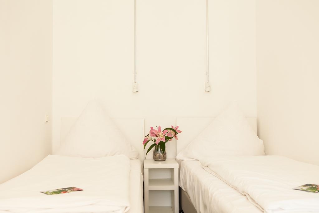 ברלין Apartment&Rooms Near Brandenburg Gate מראה חיצוני תמונה