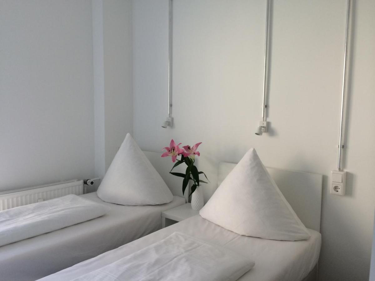 ברלין Apartment&Rooms Near Brandenburg Gate מראה חיצוני תמונה