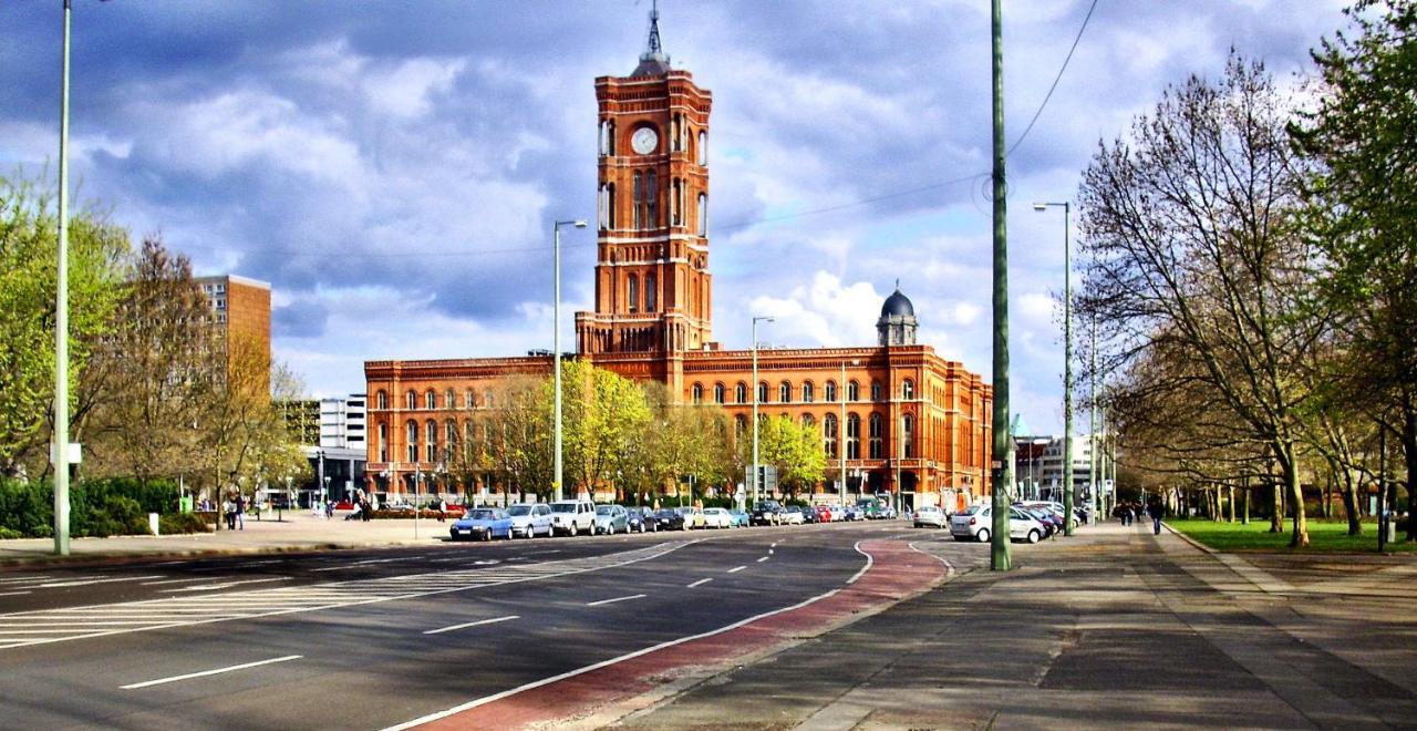 ברלין Apartment&Rooms Near Brandenburg Gate מראה חיצוני תמונה