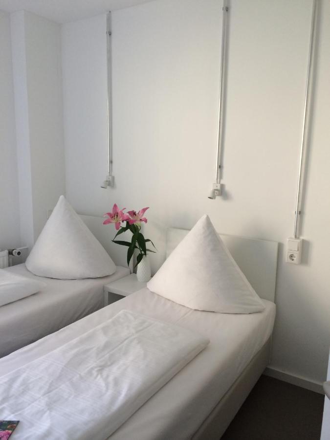 ברלין Apartment&Rooms Near Brandenburg Gate מראה חיצוני תמונה